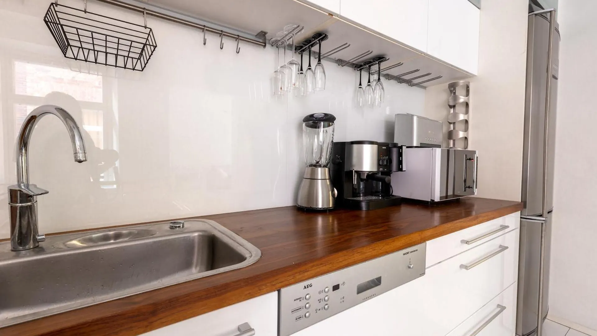 2Ndhomes Gorgeous 2Br Apartment With Sauna In 2 Floors Helsingfors 0*,  Finland